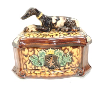 Majolica humidor with a dog on cover,