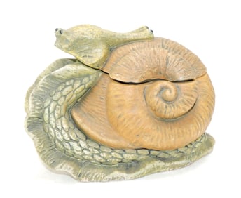 Porcelain figural tobacco jar of a
