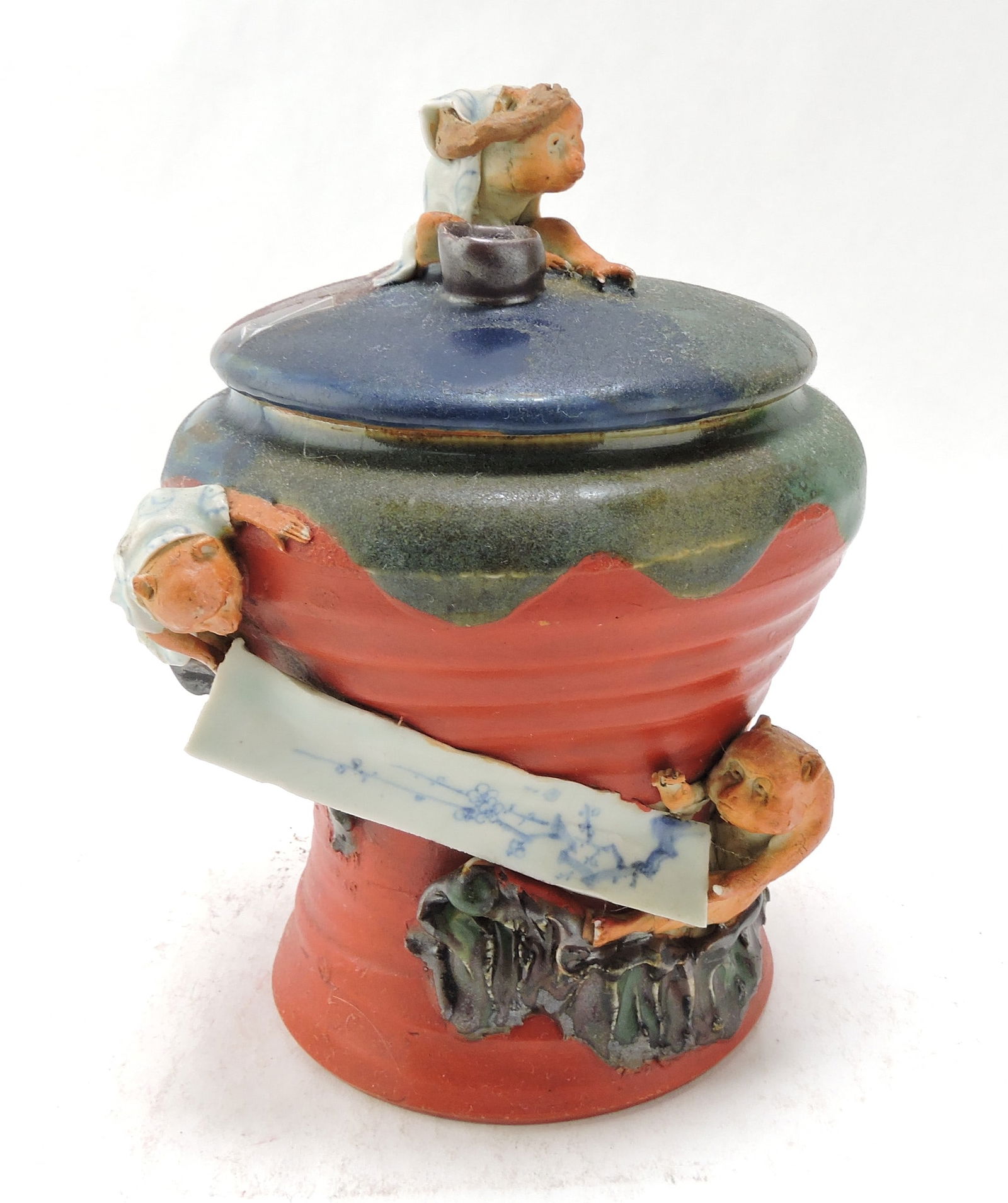 Japanese Sumida Gawa tobacco: humidor, 7 1/2"