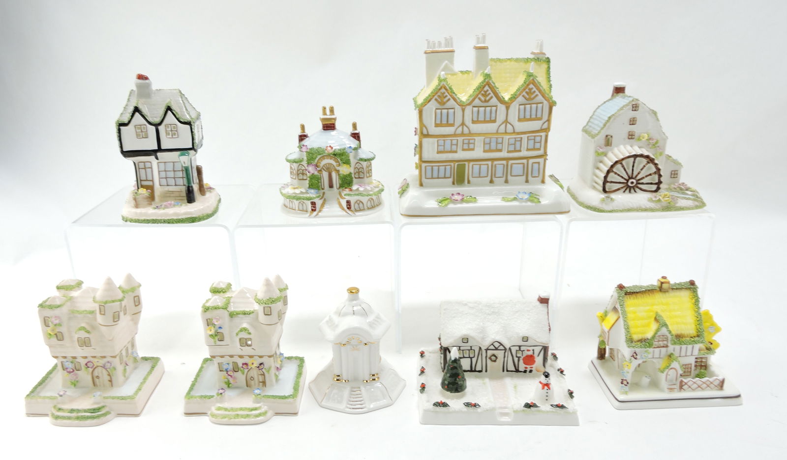 Coalport Bone China lot of: 9 cottages, 3 1/2" to 4 1/2"