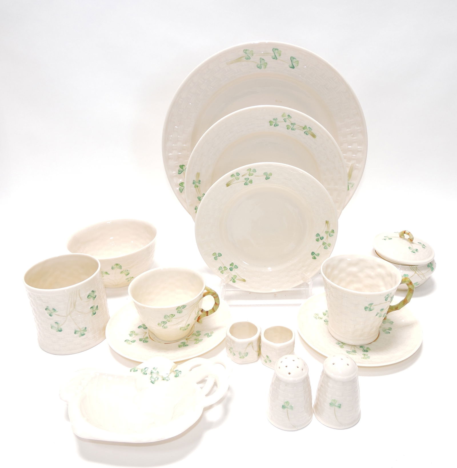 Belleek lot of 12 pcs, 2" to 10 1/2" (1 of 1)