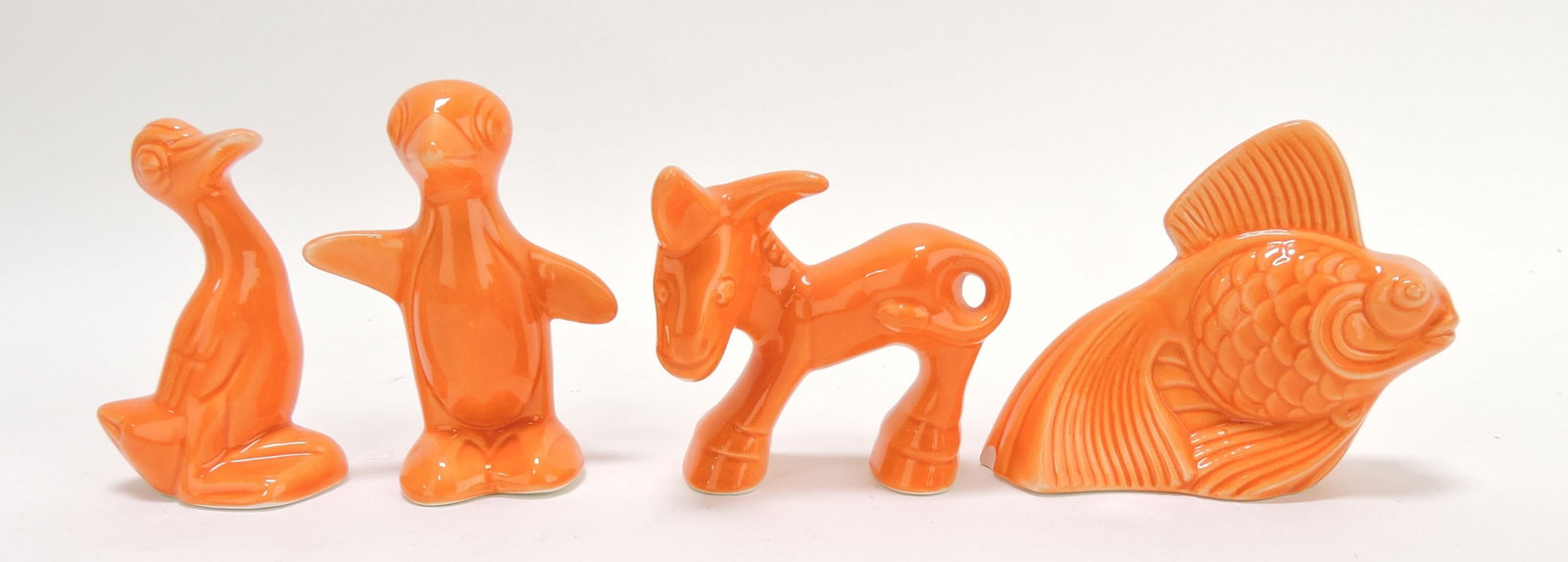 Menagerie Maverick lot of 4 animals,: tangerine, nick to fish