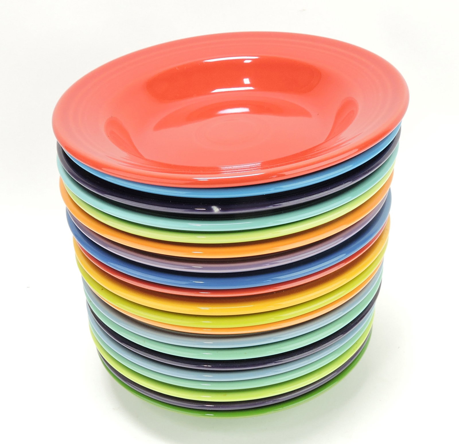 Fiesta Post 86 lot of 20 deep plates (1 of 1)