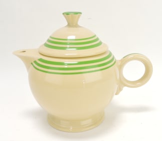 Fiesta Post 86 green stripe teapot