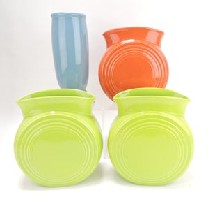 Fiesta Post 86 vase group: periwinkle
