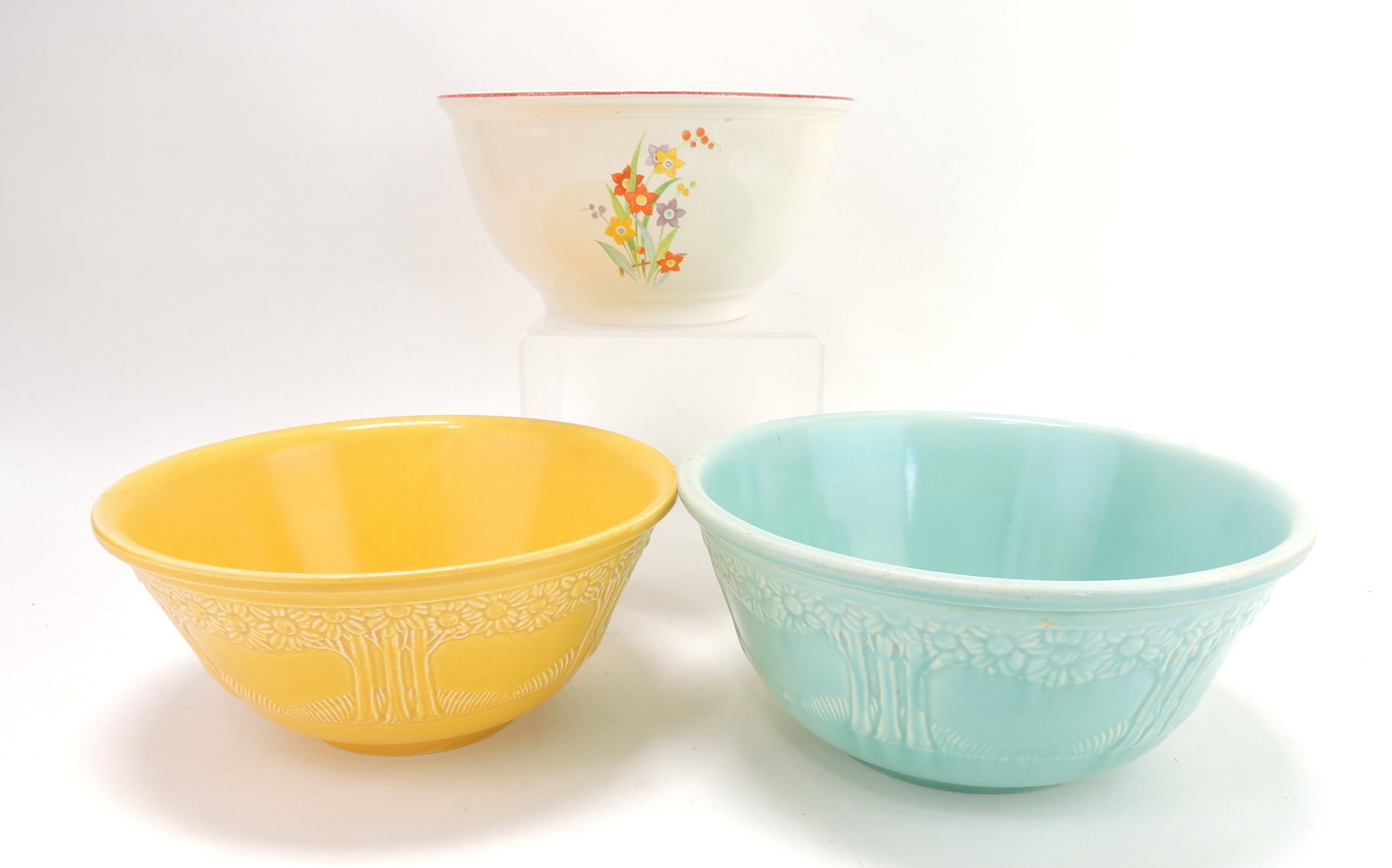 HLC lot of 3 bowls, 8 1/2" to 9 3/4": .