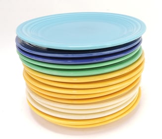 Fiesta 9" plate group: 15 mixed,