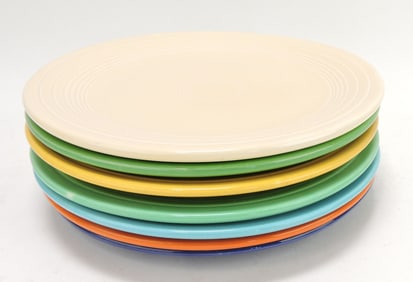 Fiesta 9" plate group: 7 mixed,