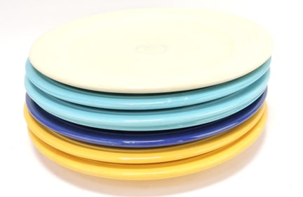 Fiesta 10" plate group: 7 mixed,