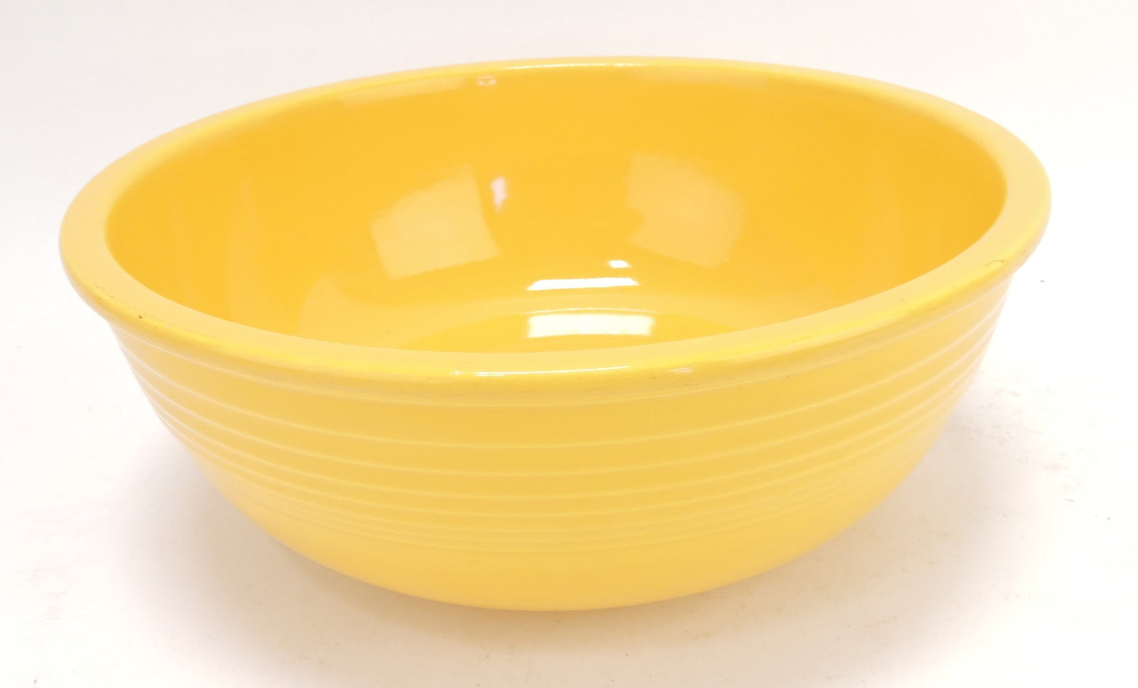 Fiesta unlisted salad bowl, yellow,: minor wear