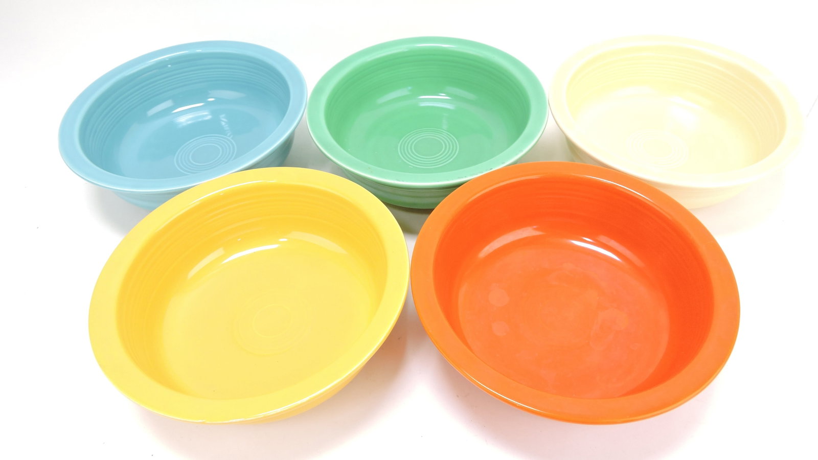 Fiesta89 1/2" nappy bowl group,: 5 mixed