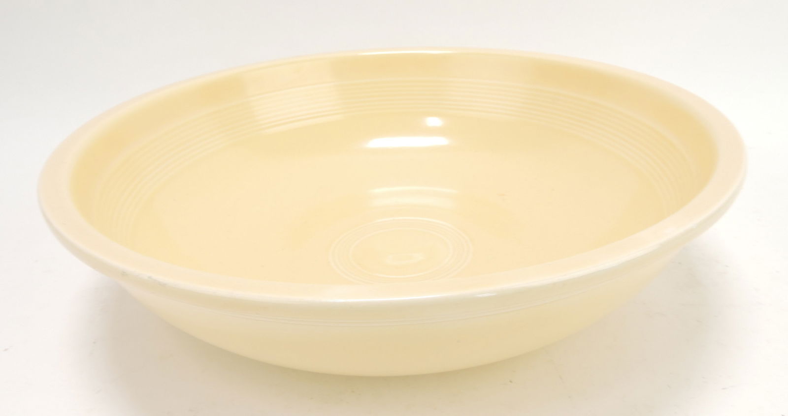 Fiesta 11 3/4" fruit bowl,: ivory