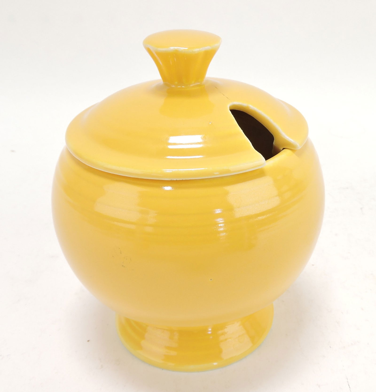 Fiesta marmalade, yellow, hairline to (1 of 1)