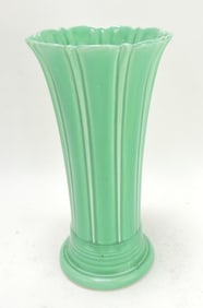 Fiesta 10" flower vase, green