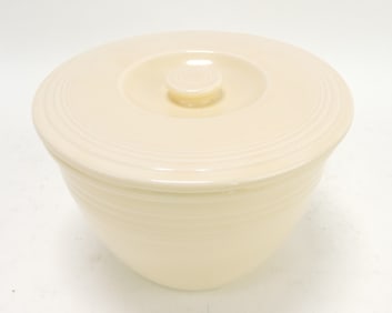 Fiesta #1 mixing bowl with lid,