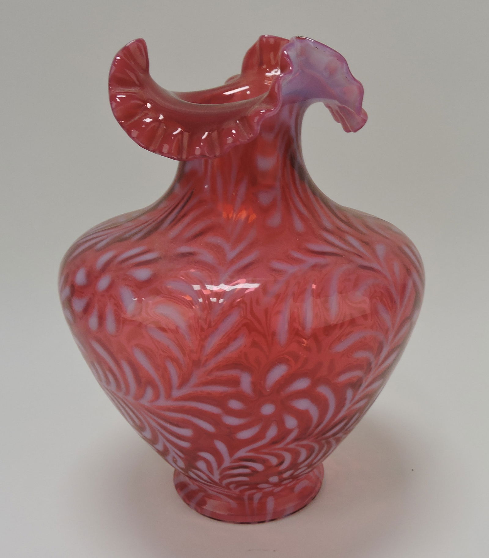 Fenton cranberry opalescent daisy & fern (1 of 1)