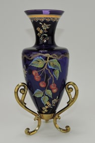 Fenton 1995 Connoisseur Collection