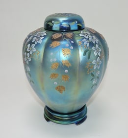 Fenton 1995 Favrene 3 pc ginger jar