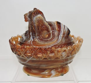 Imperial carmel slag lion covered