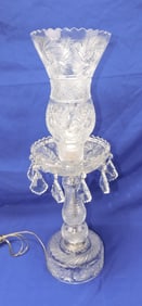 Cut glass banquet lamp with prisms,