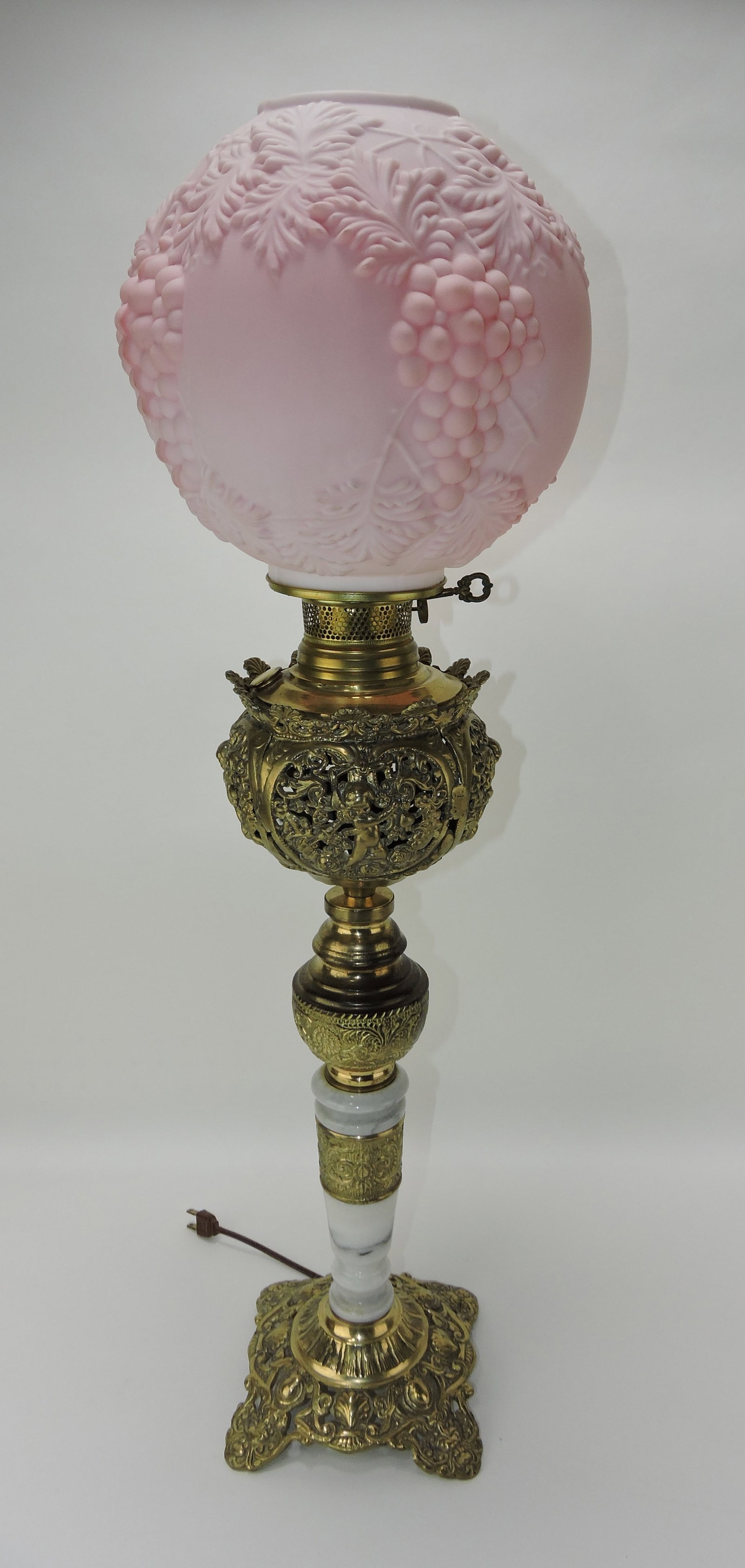 Banquet lamp with pink satin cased (1 of 1)