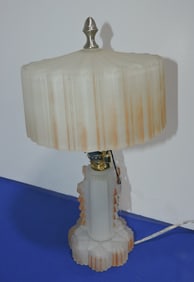 Art Deco frosted glass pink dresser lamp,