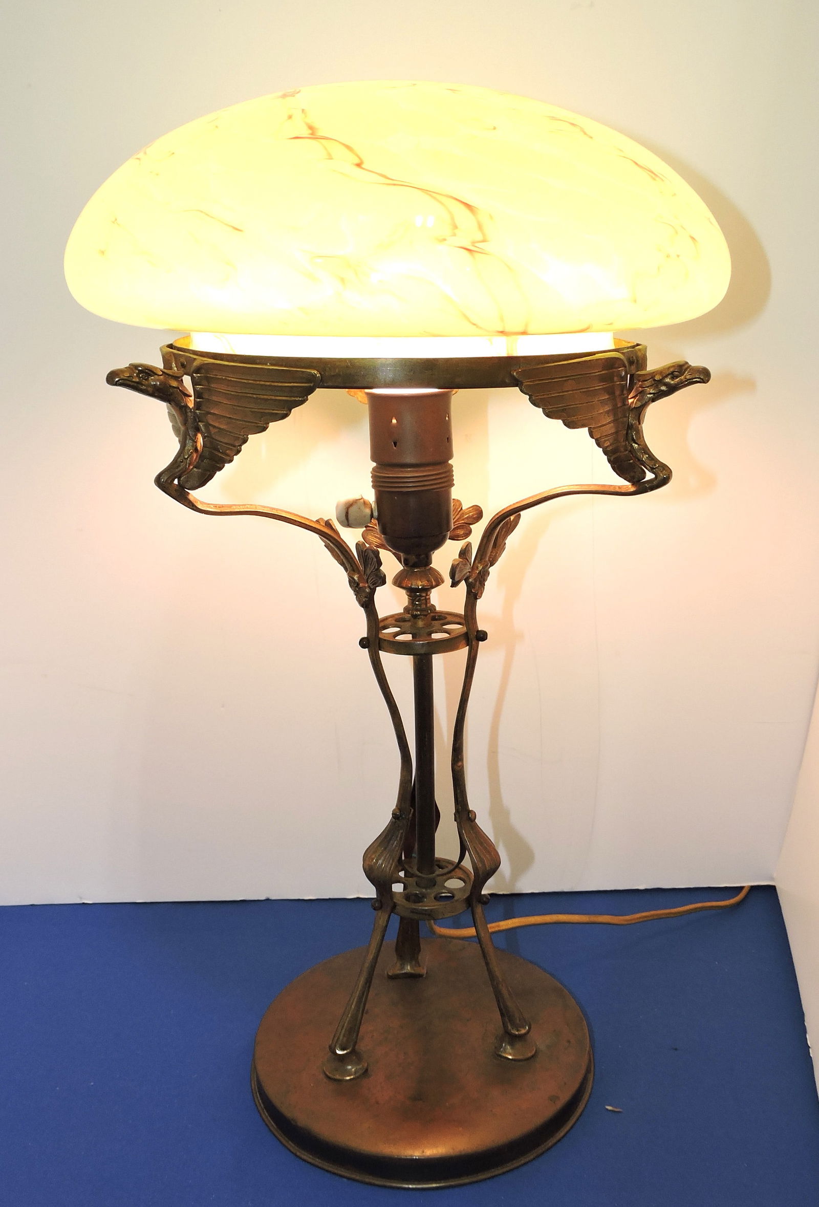 Brass Egyptian Revival table lamp with (1 of 2)