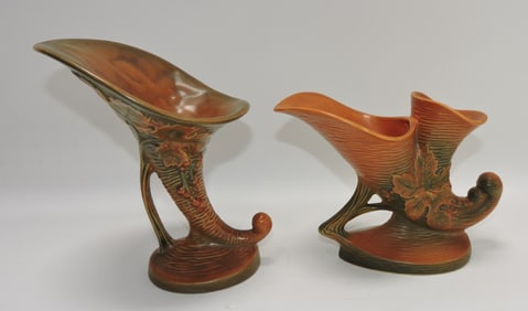 Roseville Bushberry lot of 2