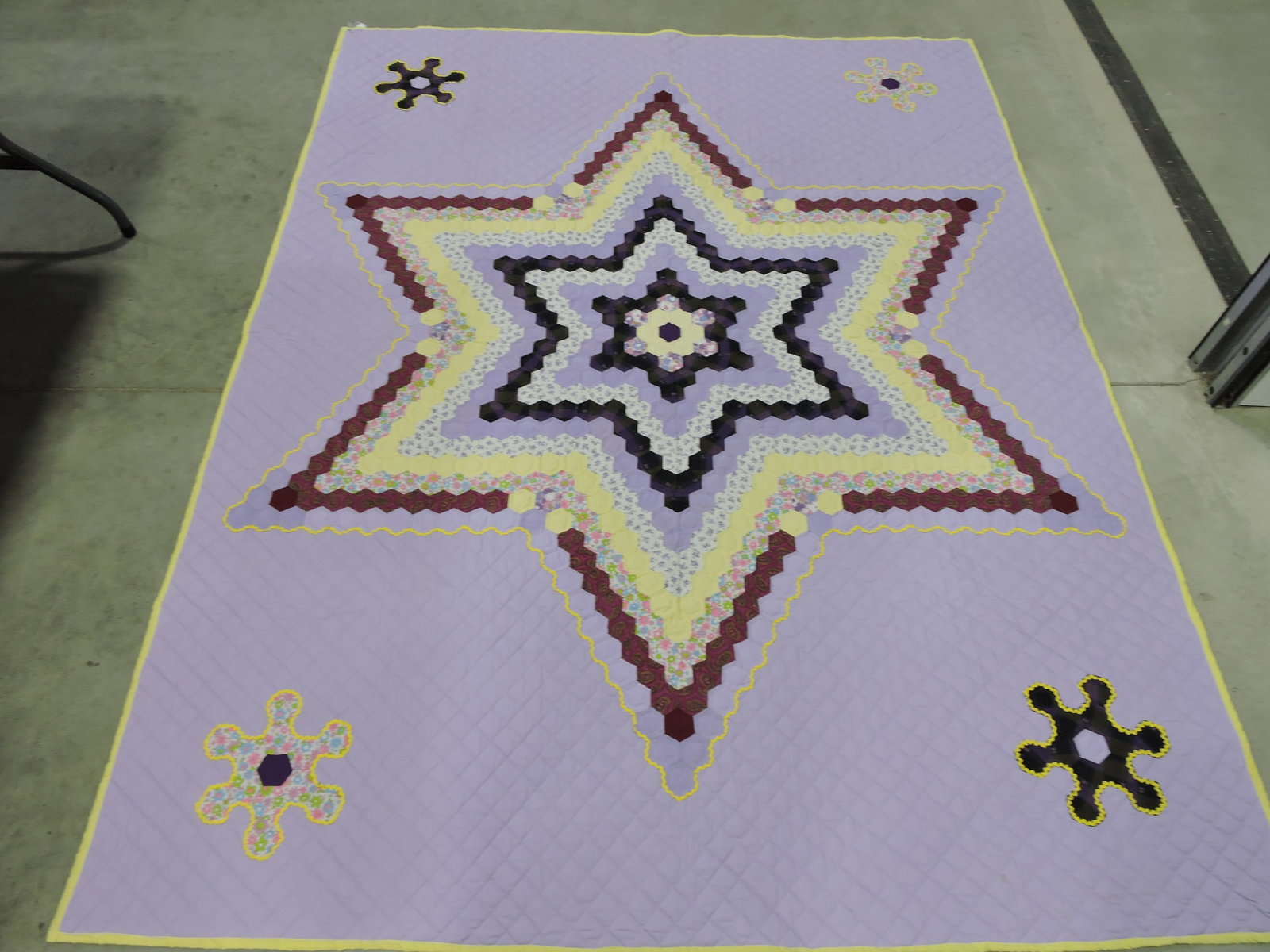 Quilt 78"x102": .