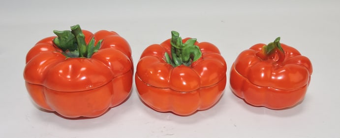 Royal Bayreuth lot of 3 tomato covered jars