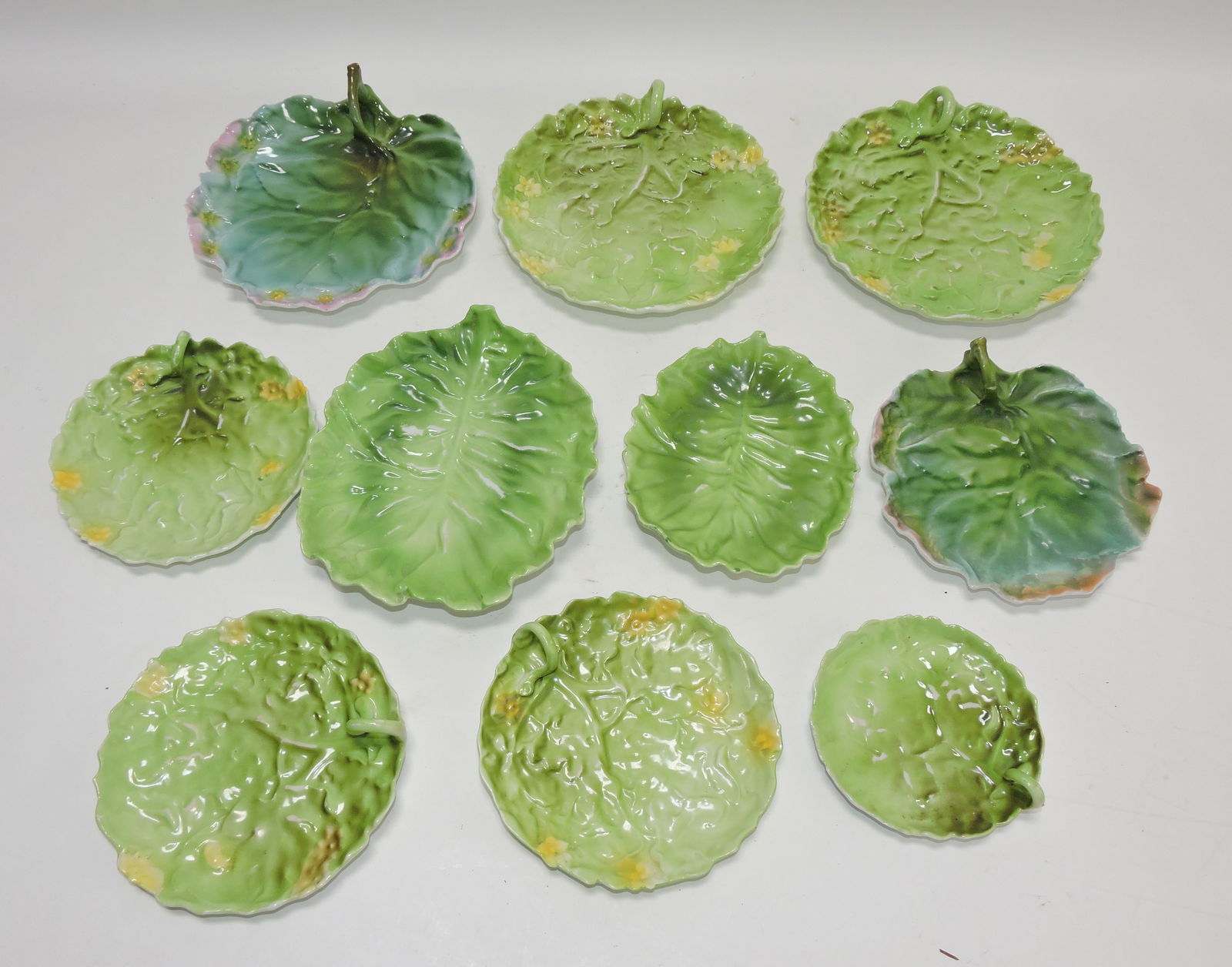 Royal Bayreuth lot of 10 leaf trays, (1 of 1)