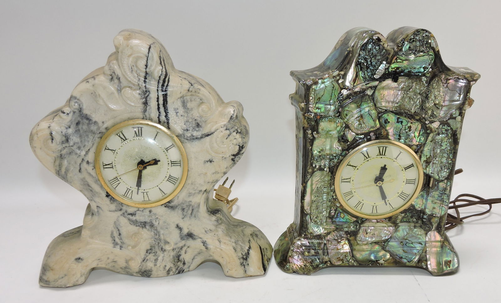 Lot of 2 electric clocks - marble and (1 of 1)