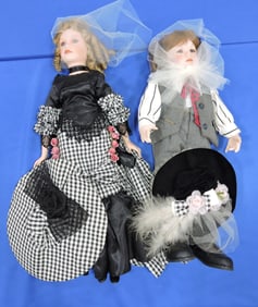 Lot of 2 dolls