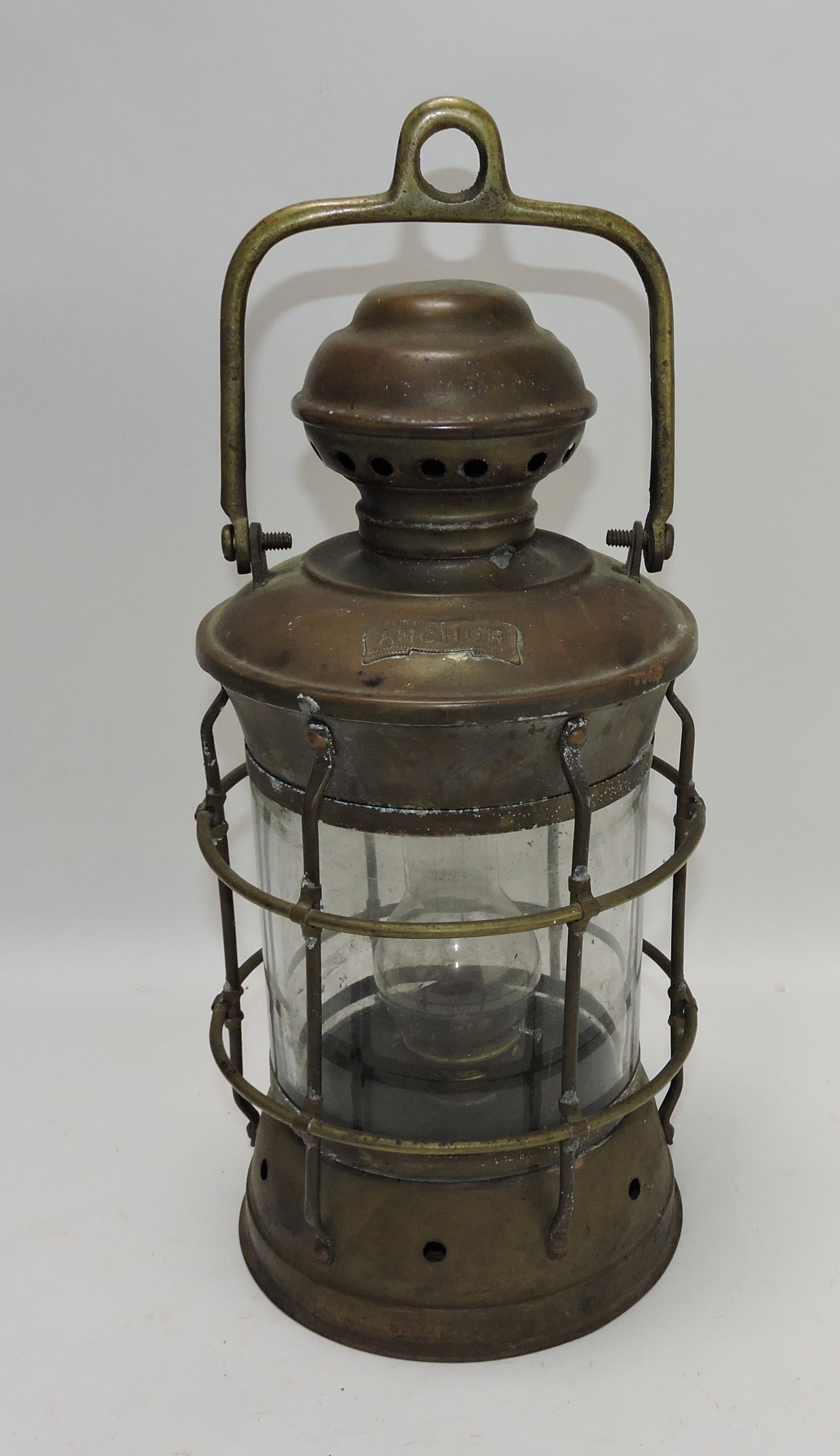 Anchor brass ship's lantern, 14" (1 of 1)