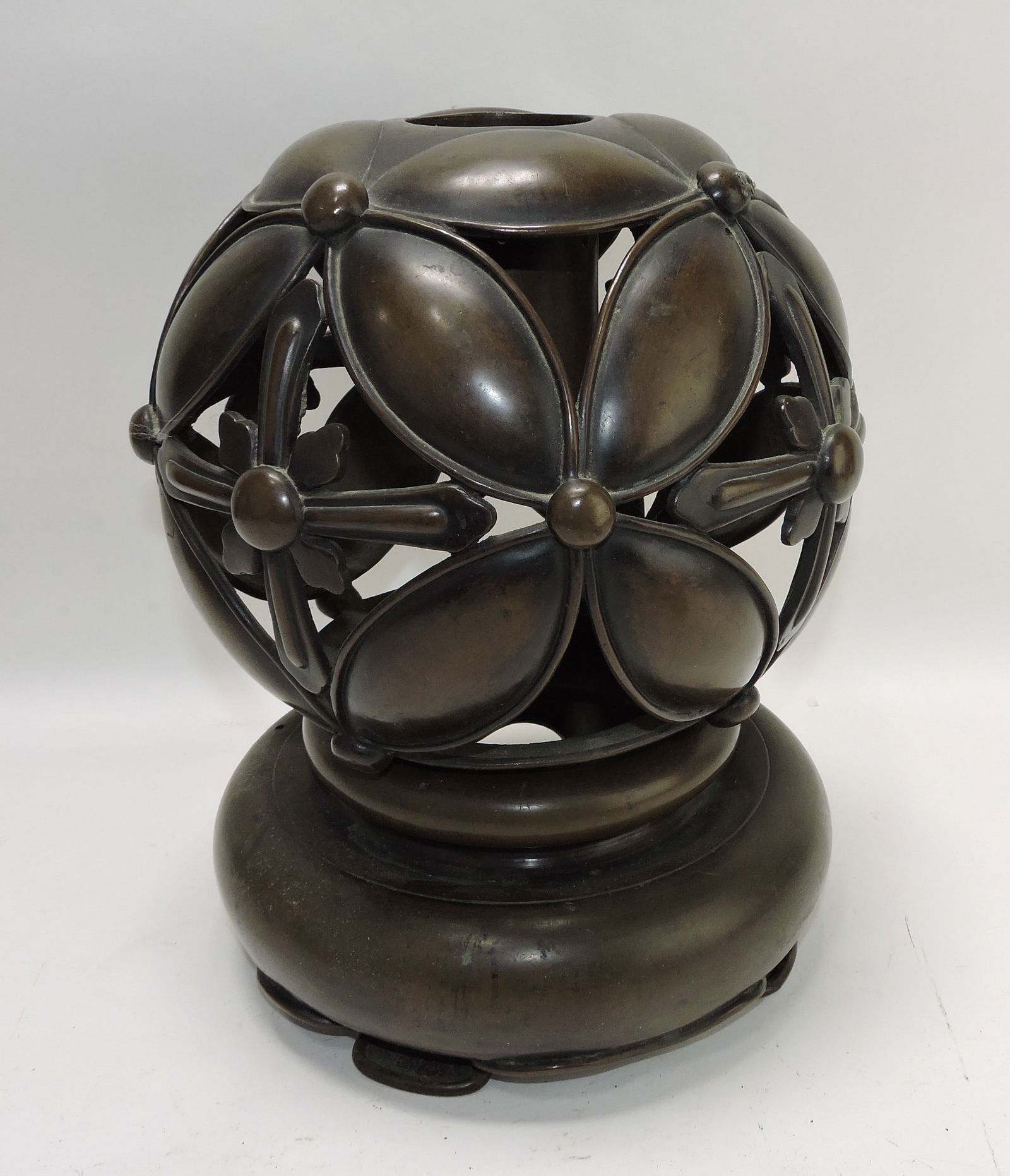 Antique Chinese bronze open work (1 of 1)