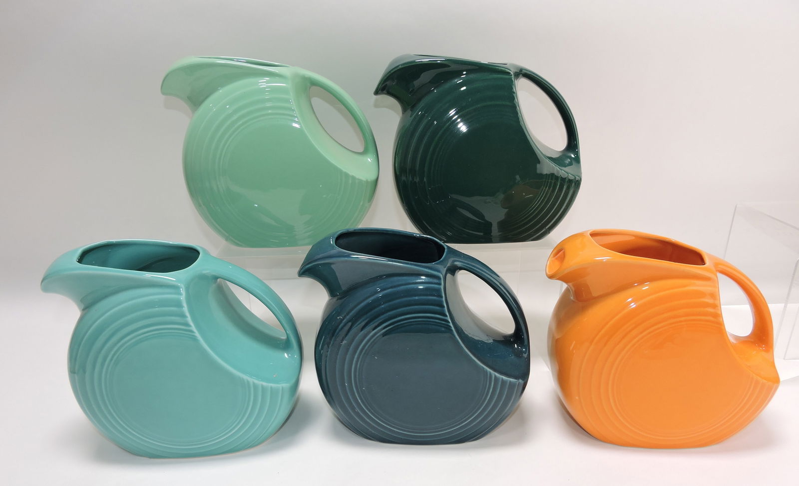 Fiesta Post 86 disc water pitcher group: (1 of 1)