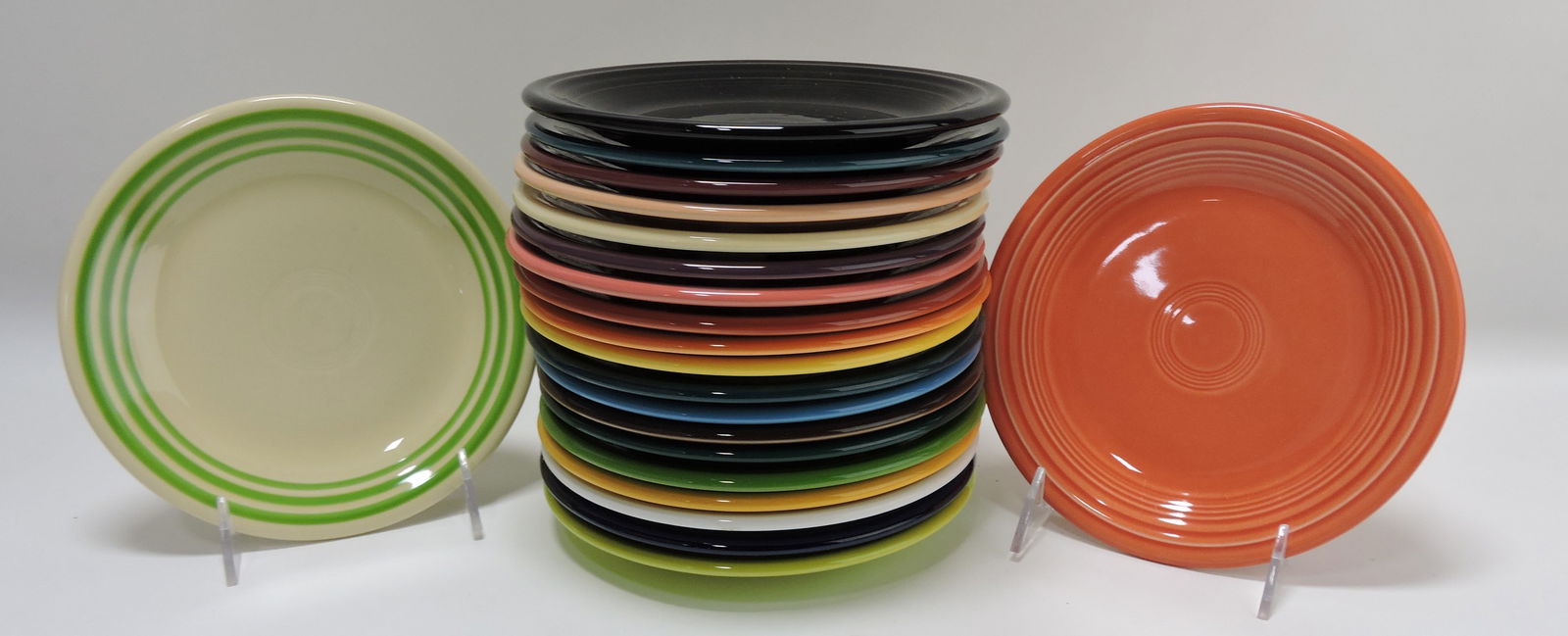 Fiesta Post 86 plate group: (1 of 1)