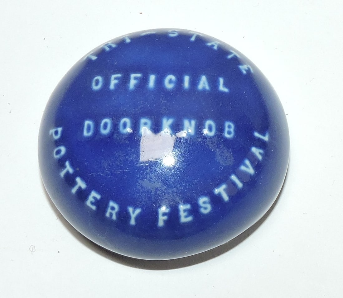 RARE Fiesta Post 86 door knob, sapphire: .