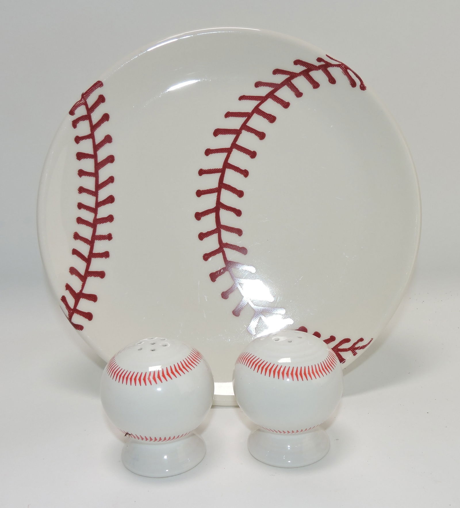 Fiesta Post 86 pair of baseball salt &: pepper shakers AND HLC 9 1/2" baseball plate