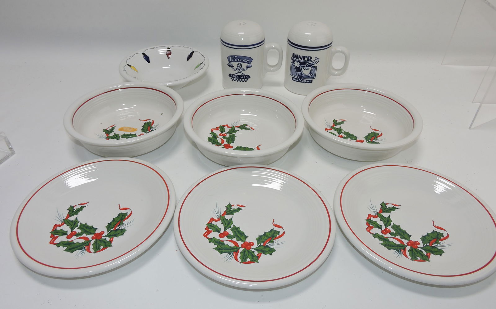 Fiesta Post 86 lot of 9 pcs with decals (1 of 1)