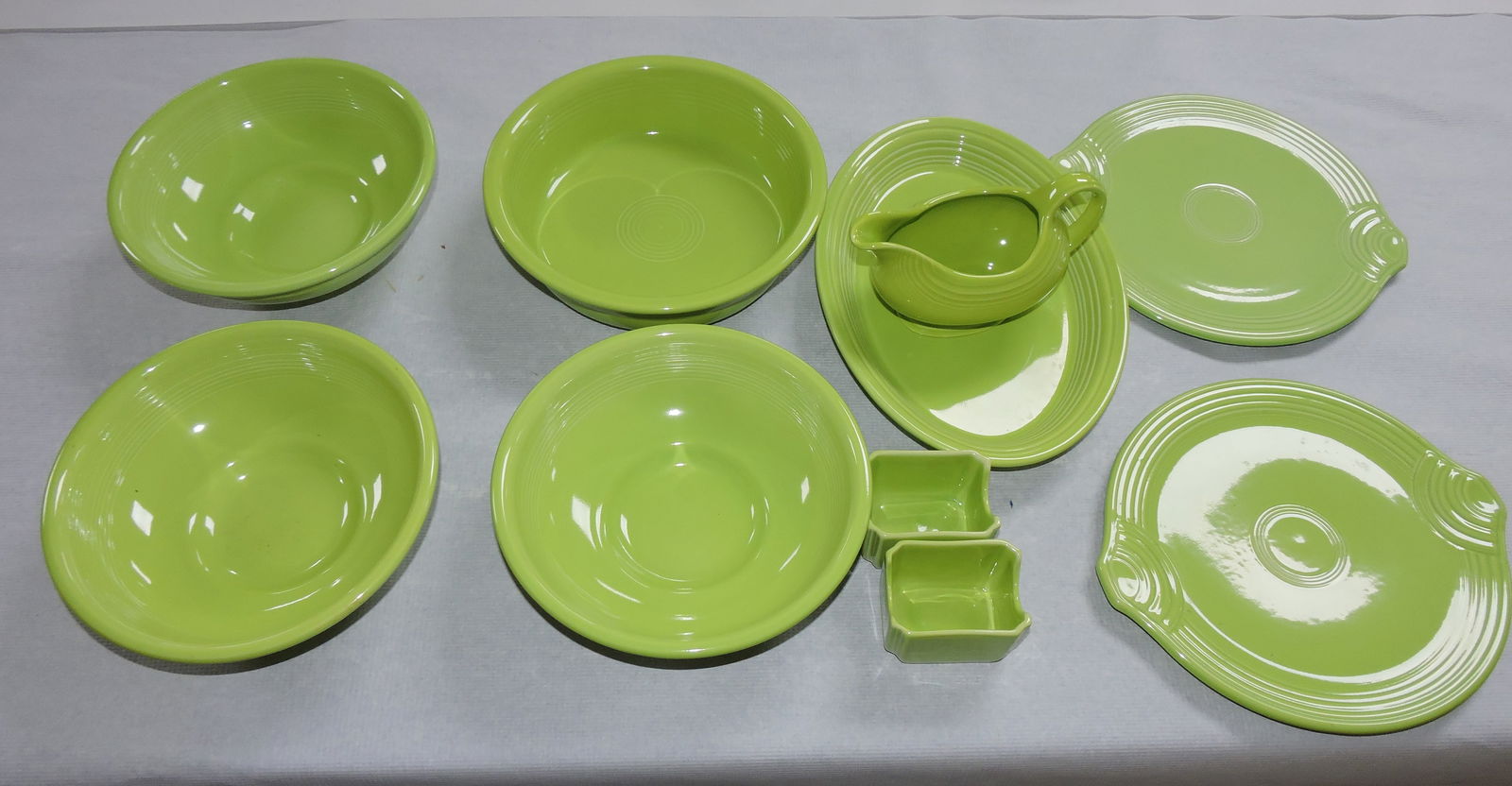 Fiesta Post 86 lot of 10 chartreuse pcs (1 of 1)