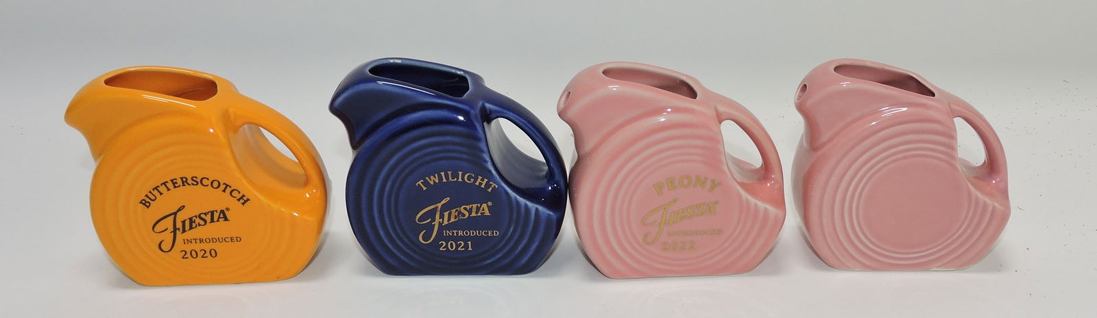 Fiesta Post 86 lot of 4 mini disc pitchers: (1 of 1)