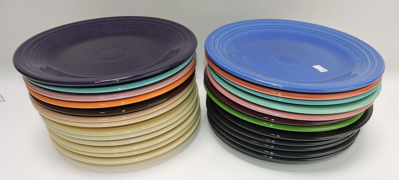 Fiesta Post 86 lot of 25 - 10 1/2" plates, (1 of 1)