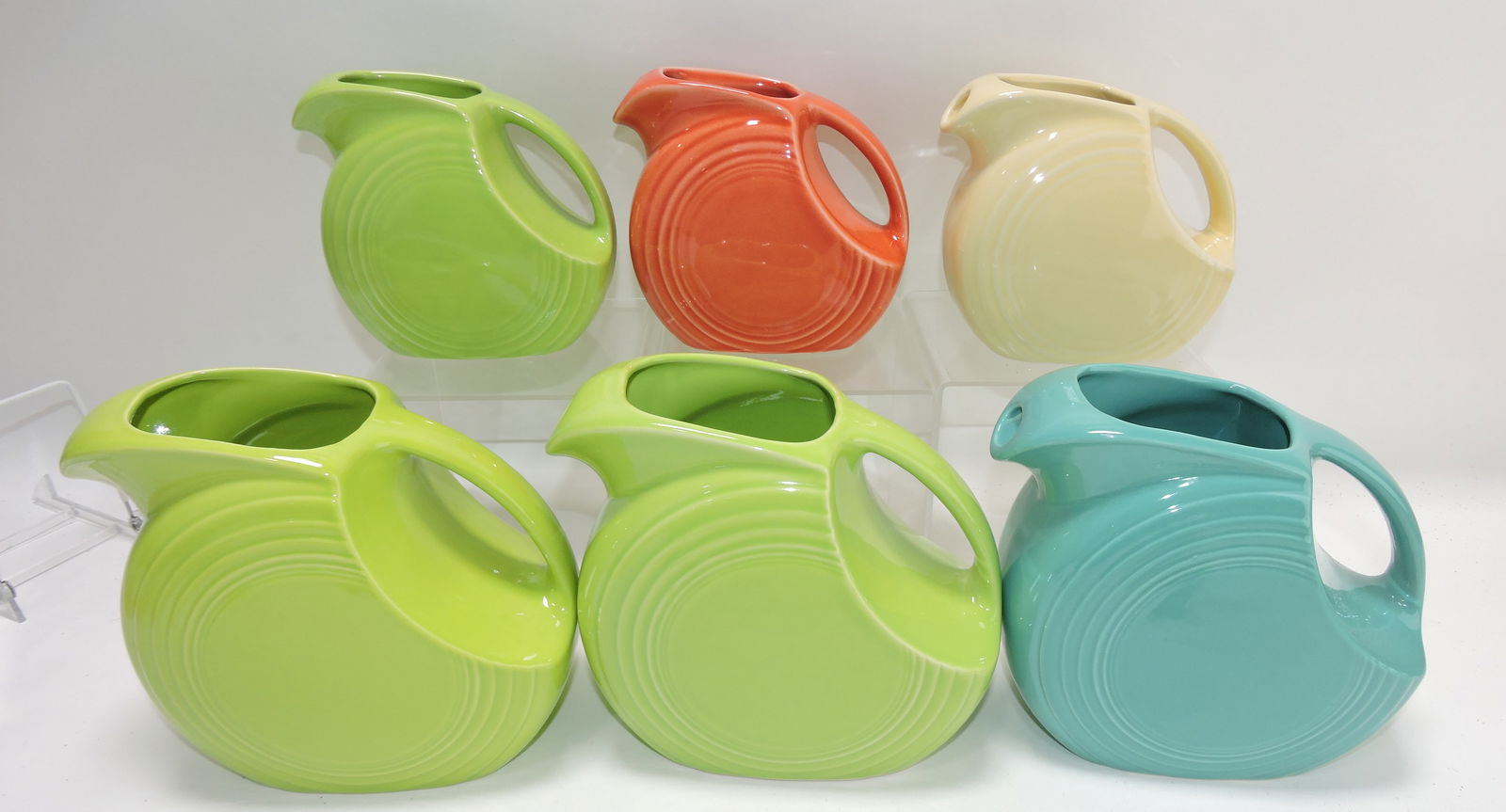 Fiesta Post 86 pitcher group: 3 juice - (1 of 1)