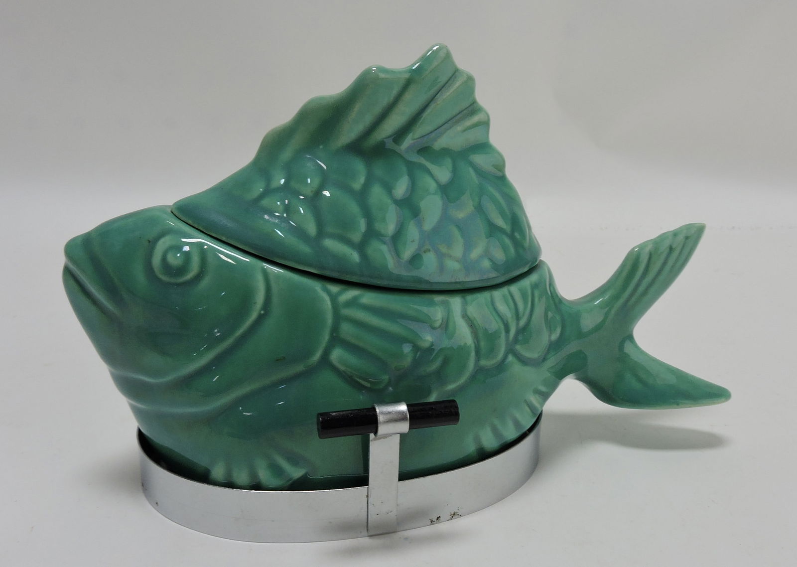Fiesta go along 'Chicken of the Sea': fish covered dish with holder, spruce green