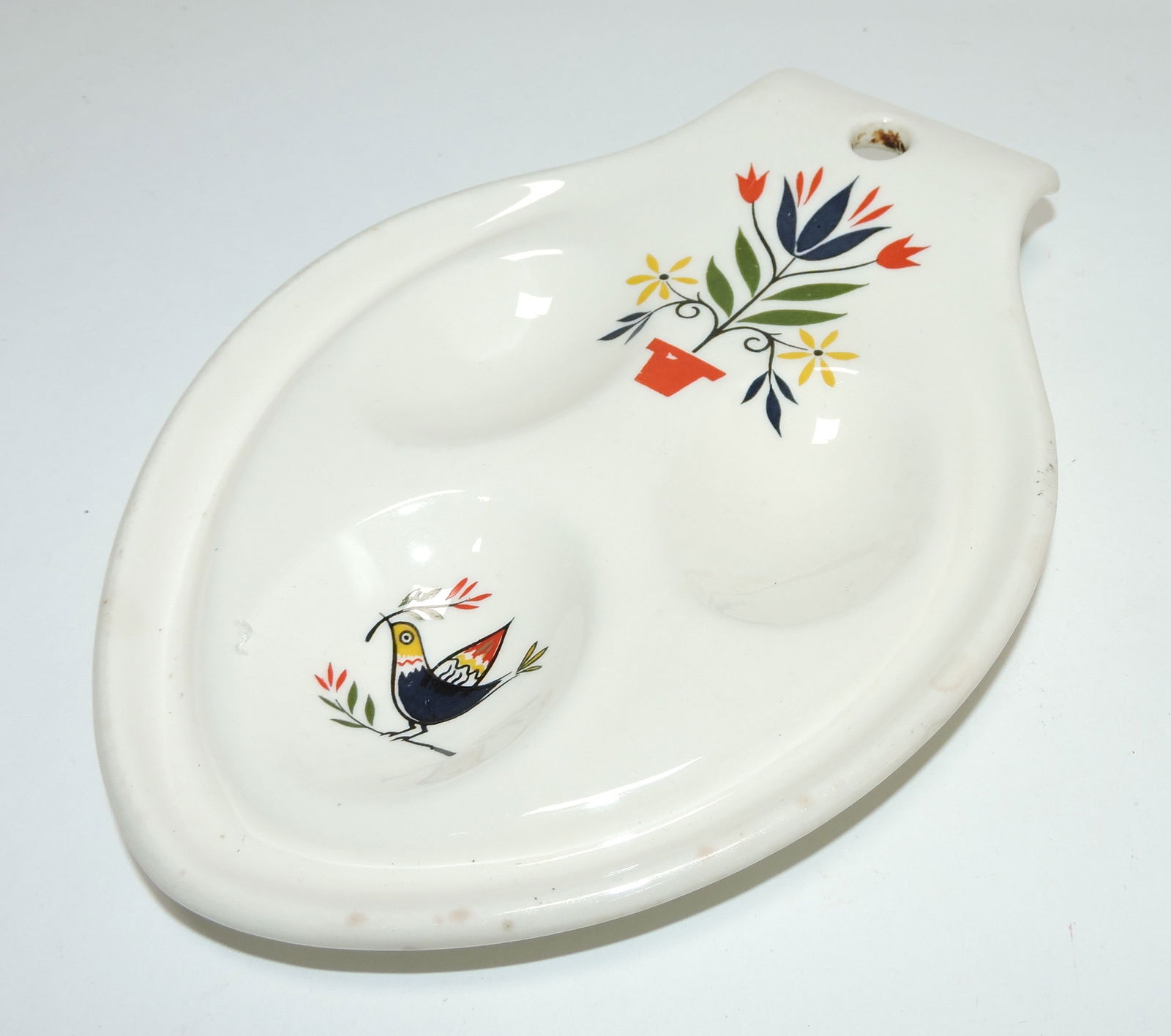 Rhythm spoon rest, French Provincial: .