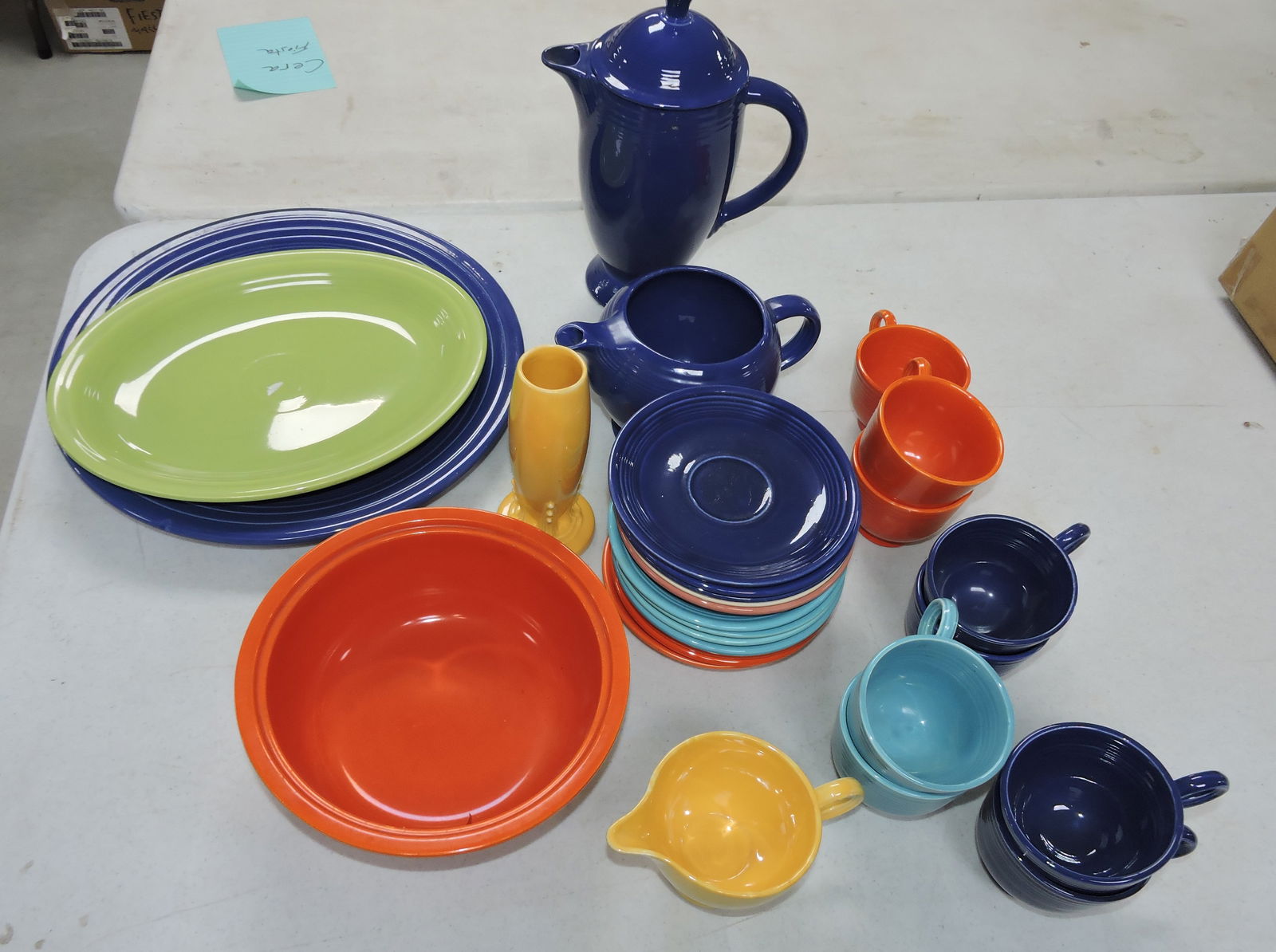 Fiesta lot of 29 pcs, various condition: .