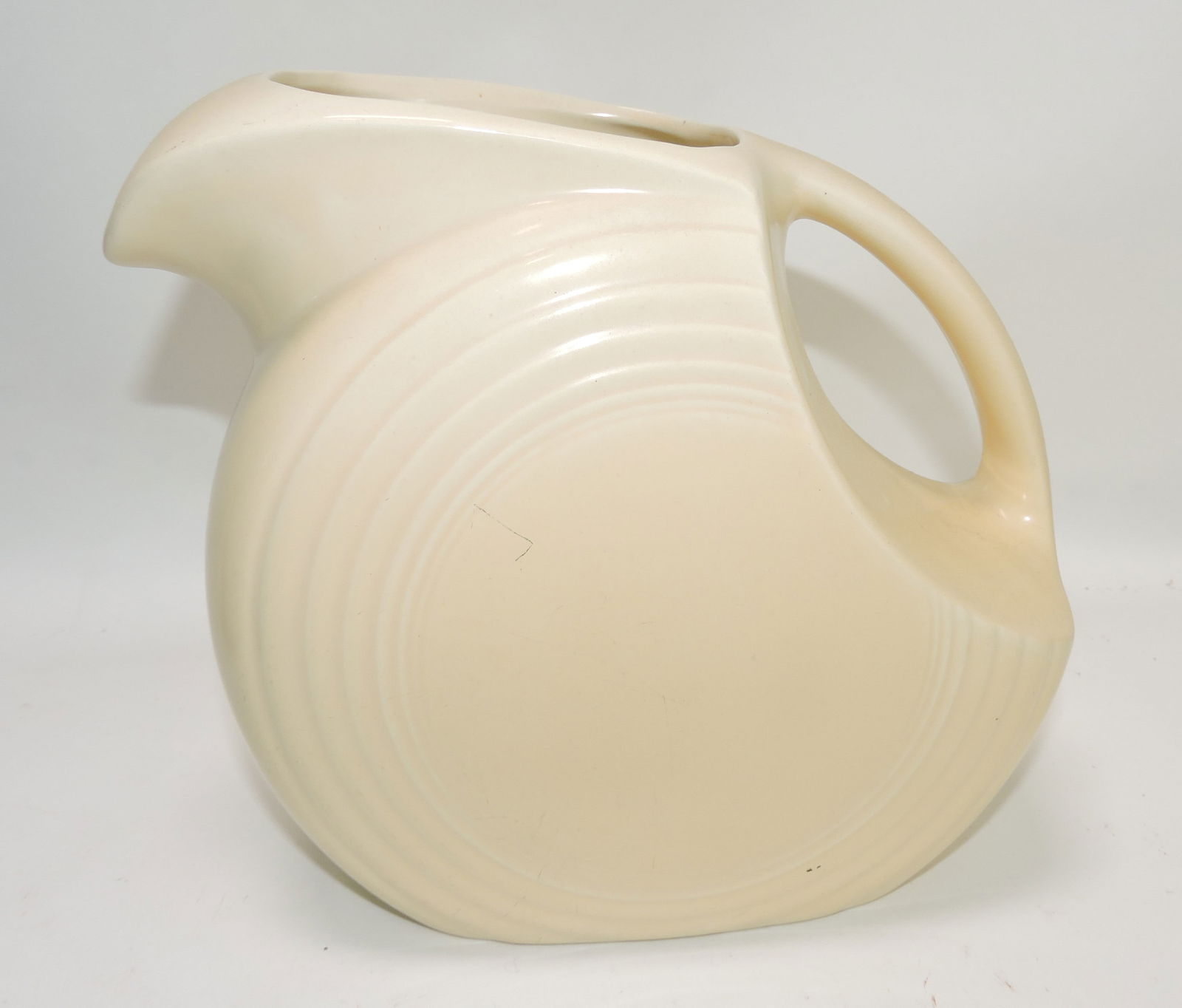 Fiesta disc water pitcher, ivory (1 of 1)