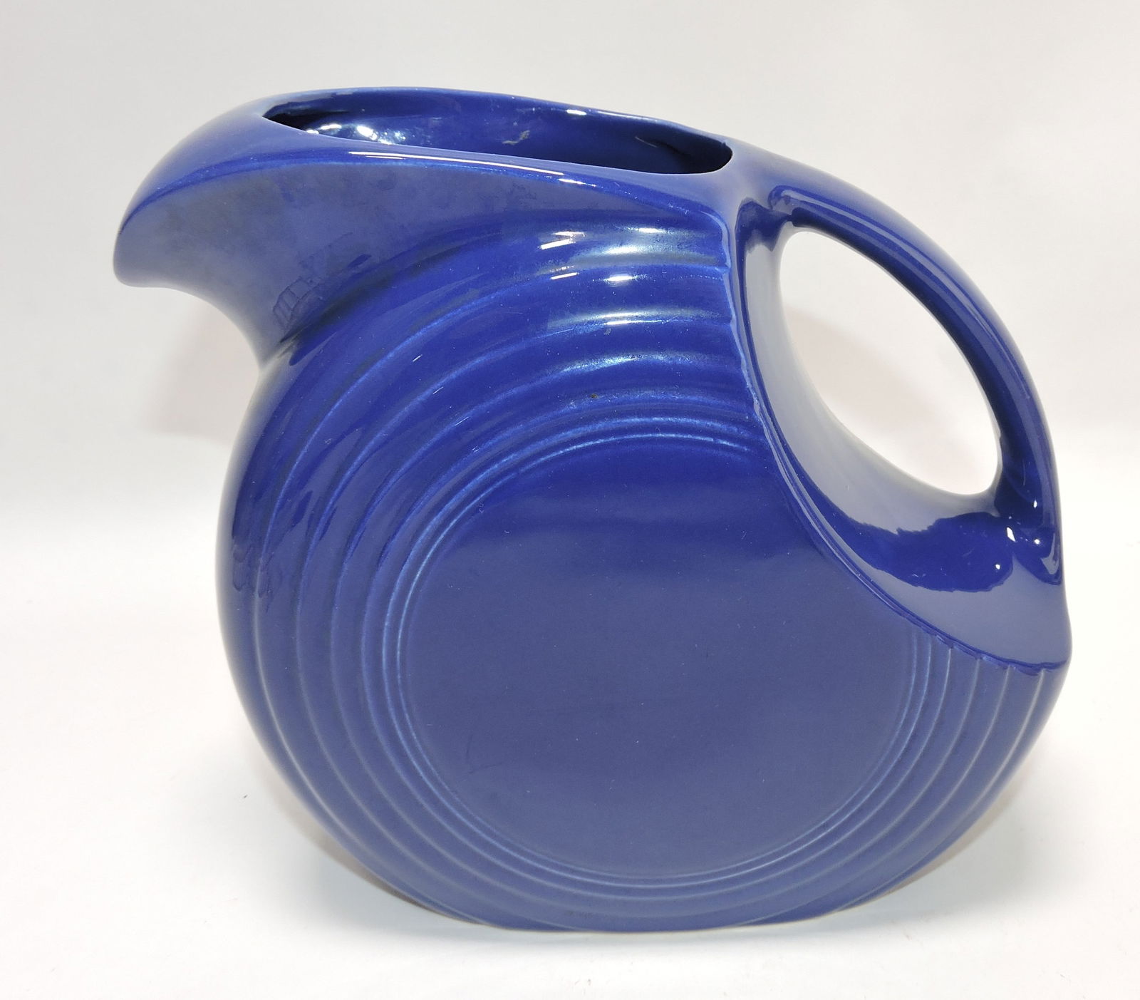 Fiesta disc water pitcher, cobalt (1 of 1)