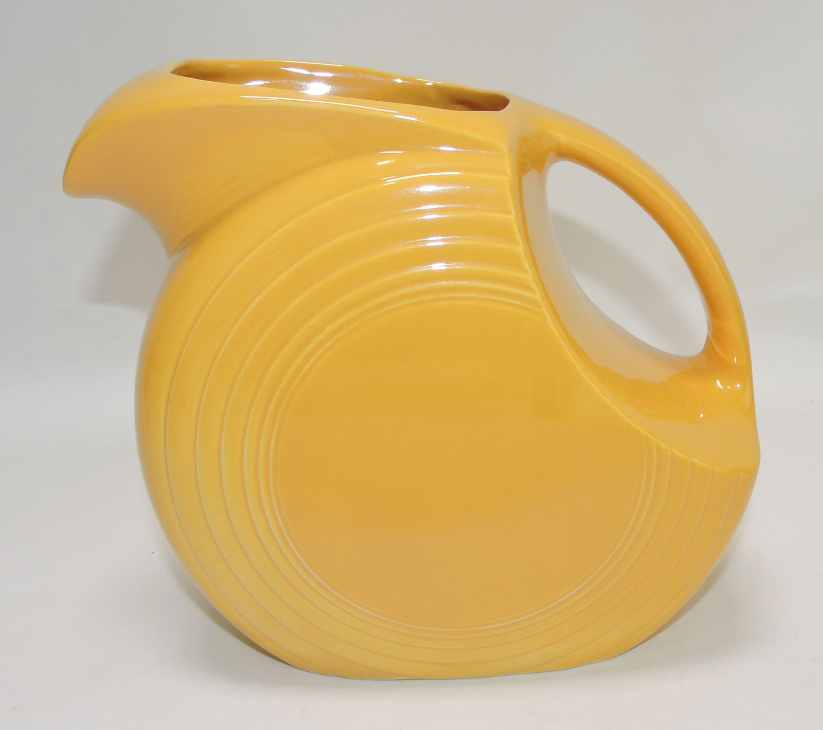Fiesta disc water pitcher, yellow (1 of 1)
